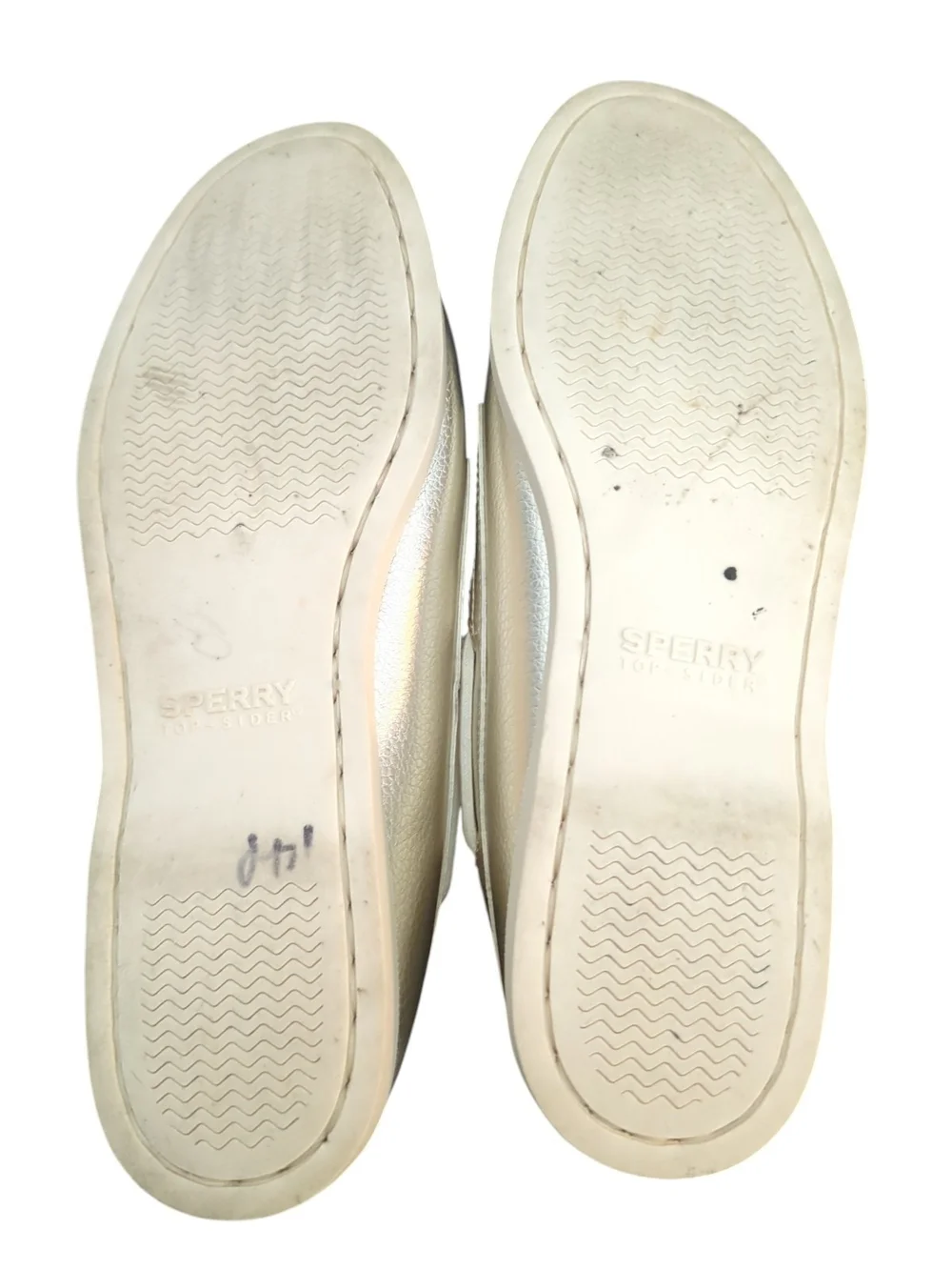 Sperry classic nautical